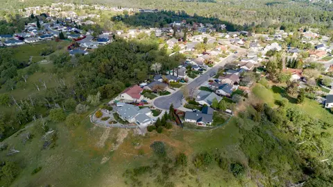 4488 Rose Terrace Dr, Redding, CA 96001 photo 23