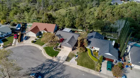 4488 Rose Terrace Dr, Redding, CA 96001 photo 14