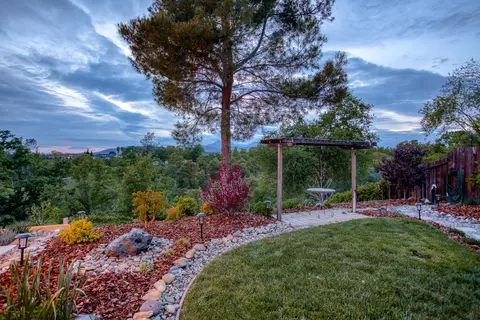 4488 Rose Terrace Dr, Redding, CA 96001 photo 41