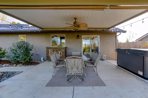 4488 Rose Terrace Dr, Redding, CA 96001 photo 21