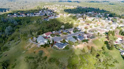 4488 Rose Terrace Dr, Redding, CA 96001 photo 65