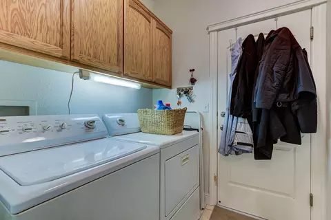 2665 Rhinestone Way, Redding, CA 96001 photo 17