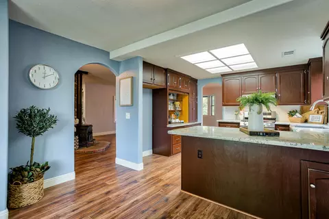 1656 Kildare Dr, Redding, CA 96001 photo 20