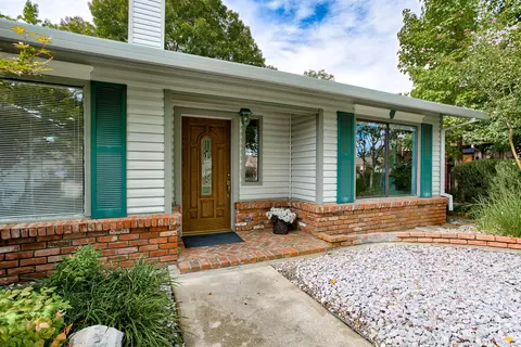1656 Kildare Dr, Redding, CA 96001 photo 17