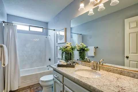 1656 Kildare Dr, Redding, CA 96001 photo 5