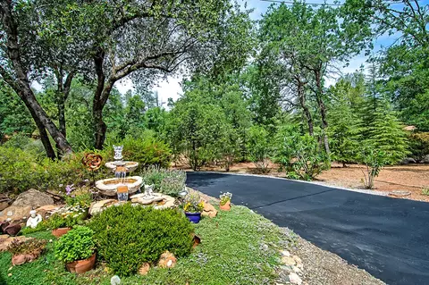 19409 Union School Rd, Redding, CA 96003 photo 3