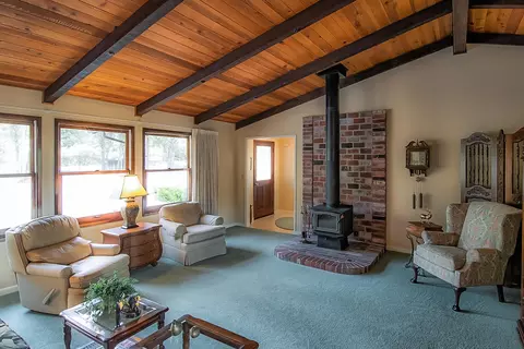 19409 Union School Rd, Redding, CA 96003 photo 4