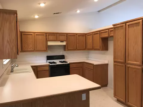 2578 Dewberry Dr, Redding, CA 96003 photo 9