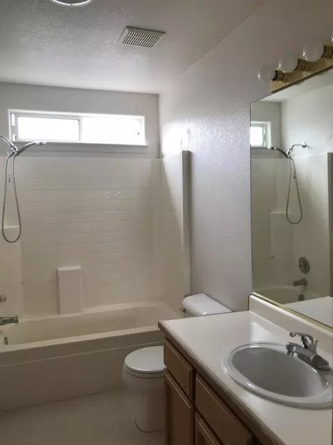 2578 Dewberry Dr, Redding, CA 96003 photo 13
