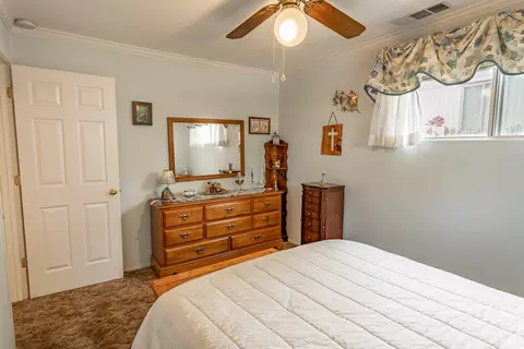 4098 Notre Dame Ave, Redding, CA 96003 photo 10