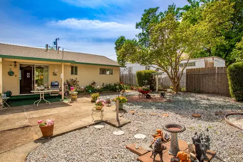 4098 Notre Dame Ave, Redding, CA 96003 photo 16