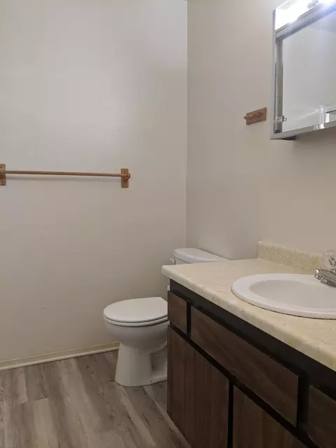 753 Kerryjen Ct, Redding, CA 96002 photo 8