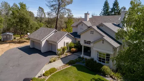 8925 Mirage Ct, Redding, CA 96001 photo 5