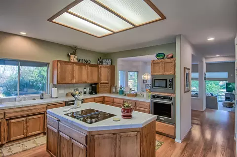 8925 Mirage Ct, Redding, CA 96001 photo 18