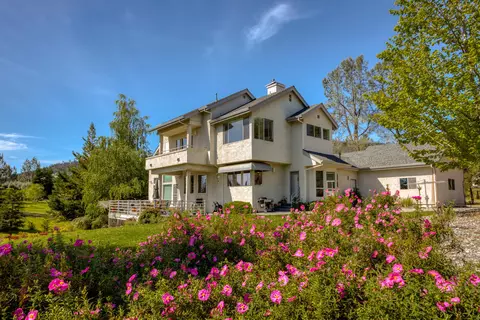 8925 Mirage Ct, Redding, CA 96001 photo 6