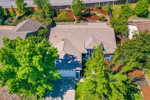 1088 Grouse Dr, Redding, CA 96003 photo 18