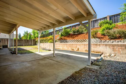 1088 Grouse Dr, Redding, CA 96003 photo 14