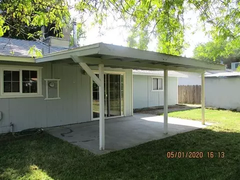 550 Homestead Dr, Red Bluff, CA 96080 photo 3