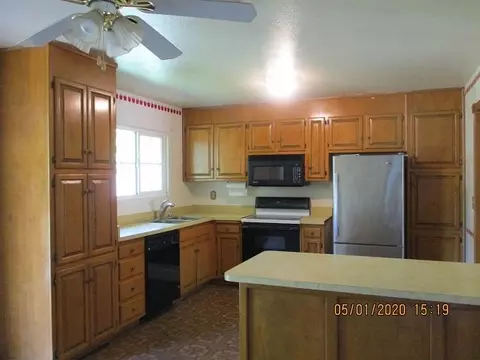 550 Homestead Dr, Red Bluff, CA 96080 photo 7