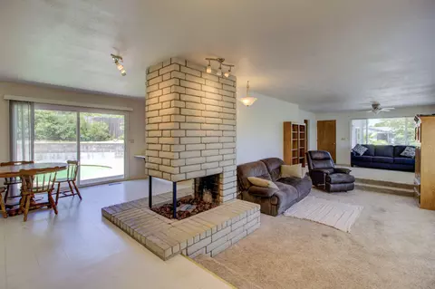 3580 Dwayne Ct, Redding, CA 96001 photo 11