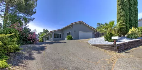 3580 Dwayne Ct, Redding, CA 96001 photo 2