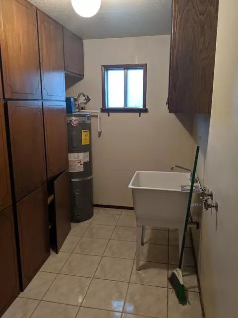 2780 Shasta St, Redding, CA 96001 photo 17