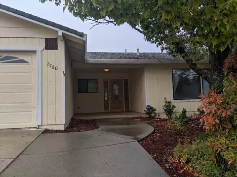 2780 Shasta St, Redding, CA 96001 photo 1