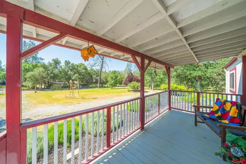 13859 Schole Dr, Redding, CA 96003 photo 1