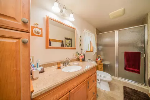 13859 Schole Dr, Redding, CA 96003 photo 9