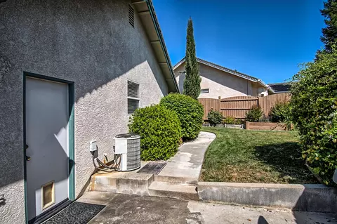 1706 Vineyard Trl, Redding, CA 96003 photo 25