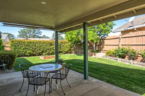 1706 Vineyard Trl, Redding, CA 96003 photo 3