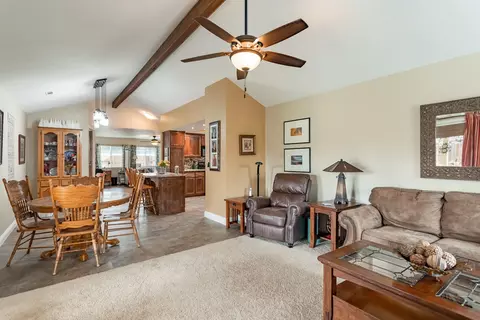 3548 Leonard St, Redding, CA 96002 photo 9
