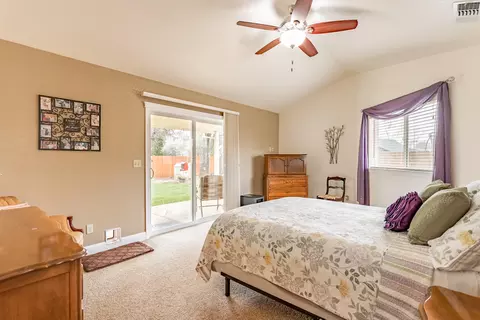 3548 Leonard St, Redding, CA 96002 photo 16