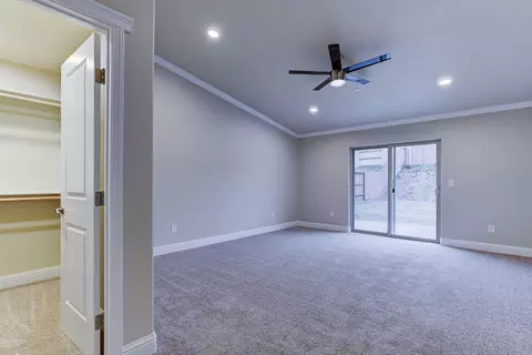 16981 Catalina Way, Redding, CA 96003 photo 8