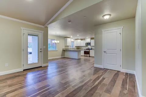 16981 Catalina Way, Redding, CA 96003 photo 19