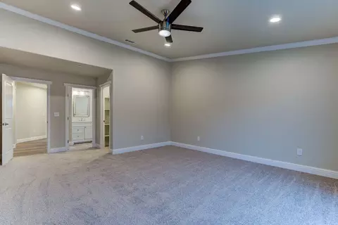 16981 Catalina Way, Redding, CA 96003 photo 9