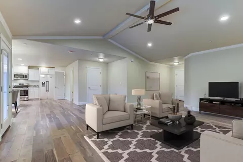 16981 Catalina Way, Redding, CA 96003 photo 17