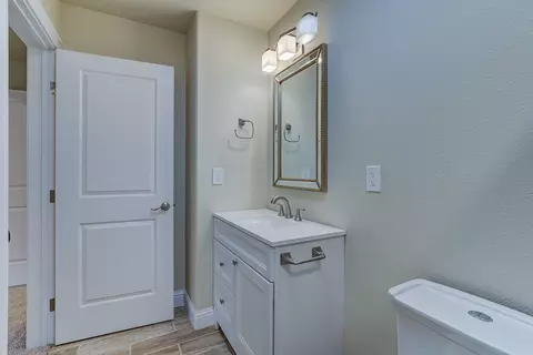 16981 Catalina Way, Redding, CA 96003 photo 13