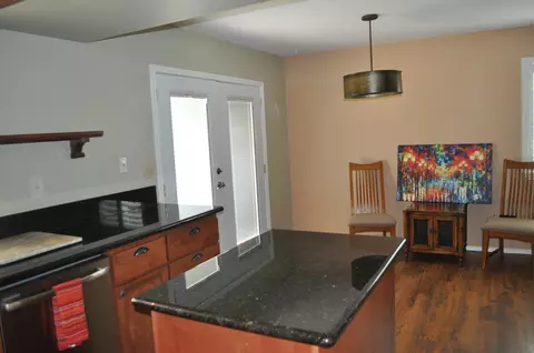 3071 Northwoods Way, Redding, CA 96002 photo 10