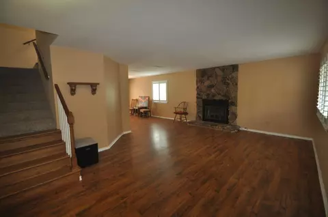 3071 Northwoods Way, Redding, CA 96002 photo 5
