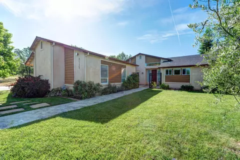 3115 Sierra Madre Dr, Redding, CA 96002 photo 1