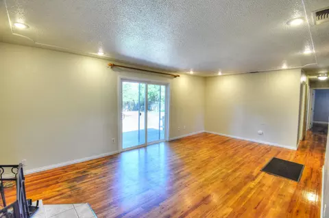 2092 Penn Dr, Redding, CA 96002 photo 7