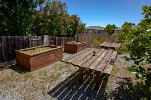 3251 School St, Redding, CA 96002 photo 28