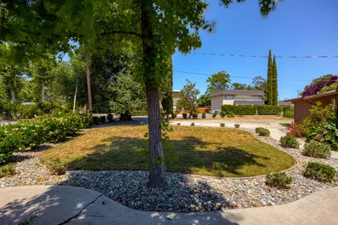 3251 School St, Redding, CA 96002 photo 7