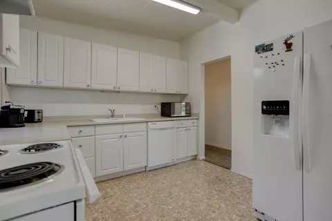 3251 School St, Redding, CA 96002 photo 13