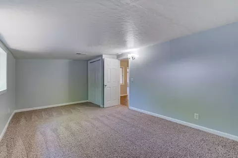 2807 Fairway Ave, Redding, CA 96002 photo 13
