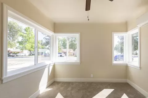 801 Lakeview Dr, Redding, CA 96001 photo 18