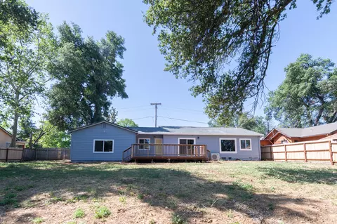 801 Lakeview Dr, Redding, CA 96001 photo 30