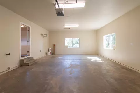 801 Lakeview Dr, Redding, CA 96001 photo 25