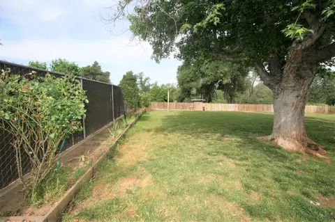 2864 King St, Redding, CA 96002 photo 17